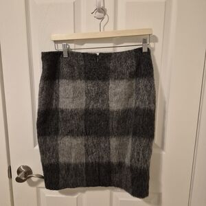 Gray Plaid Wool-Blend Pencil Skirt
